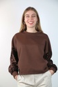 Sweater Pieternella nm60 ronde hals pajetten op mouwen