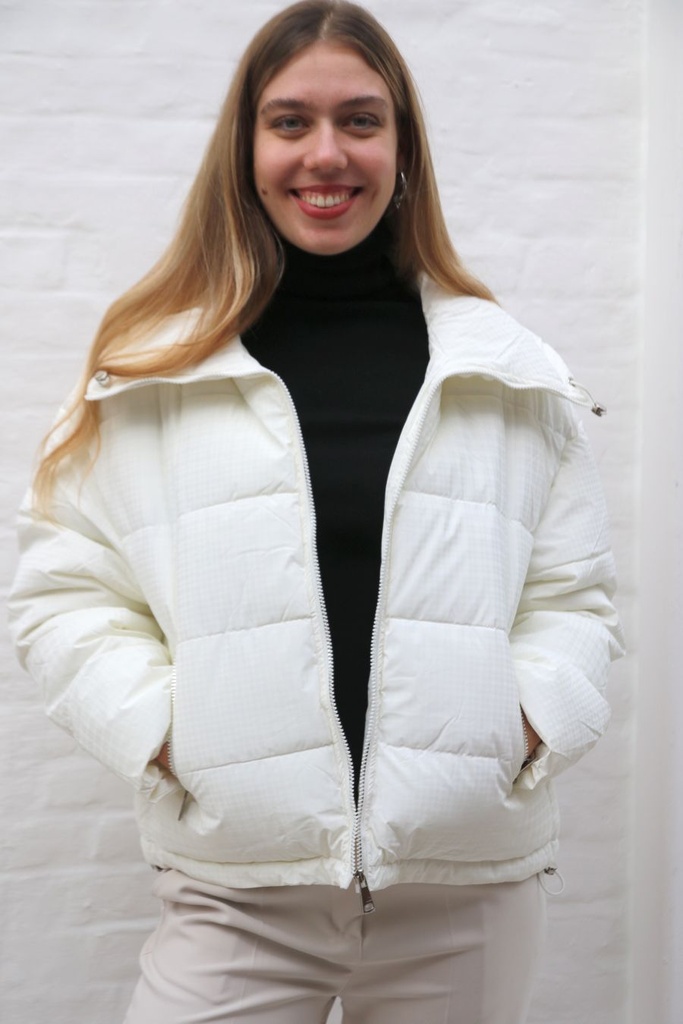 Korte puffer jas Nuno kraag met overslag 