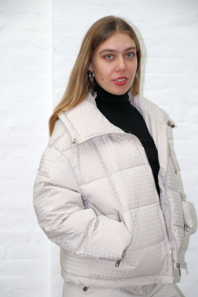 Korte puffer jas Nuno kraag met overslag 