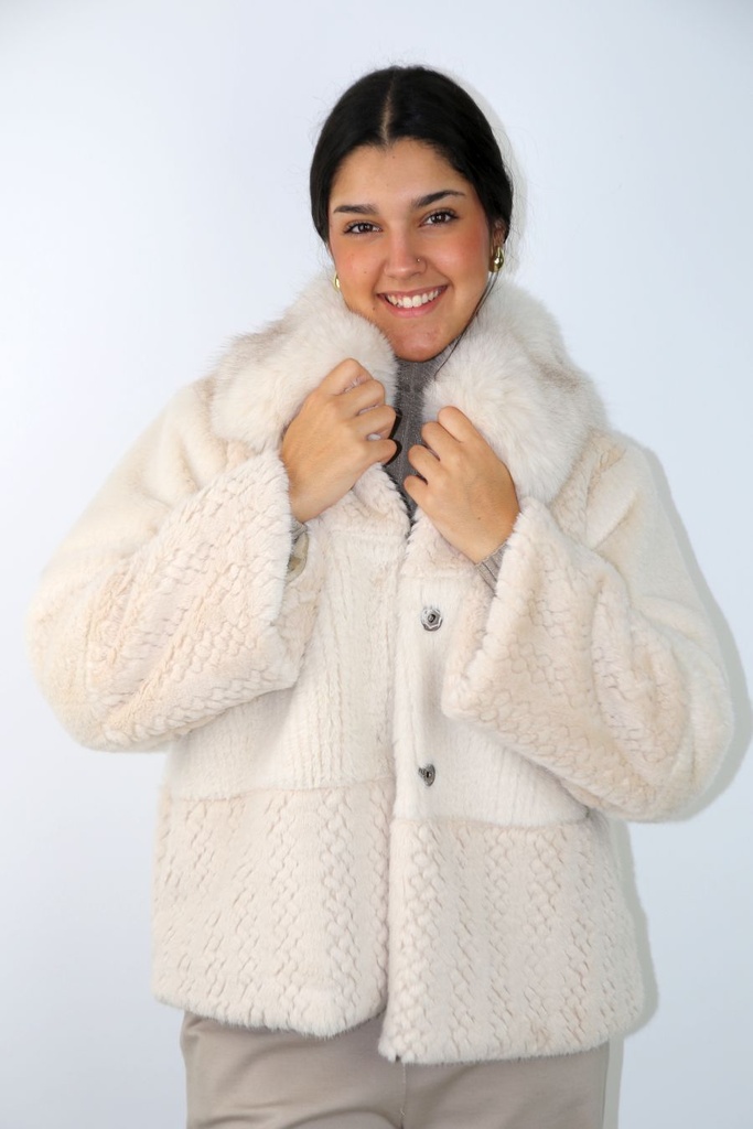 Nisha kort jasje ecopels reliëfpatroon kraag 