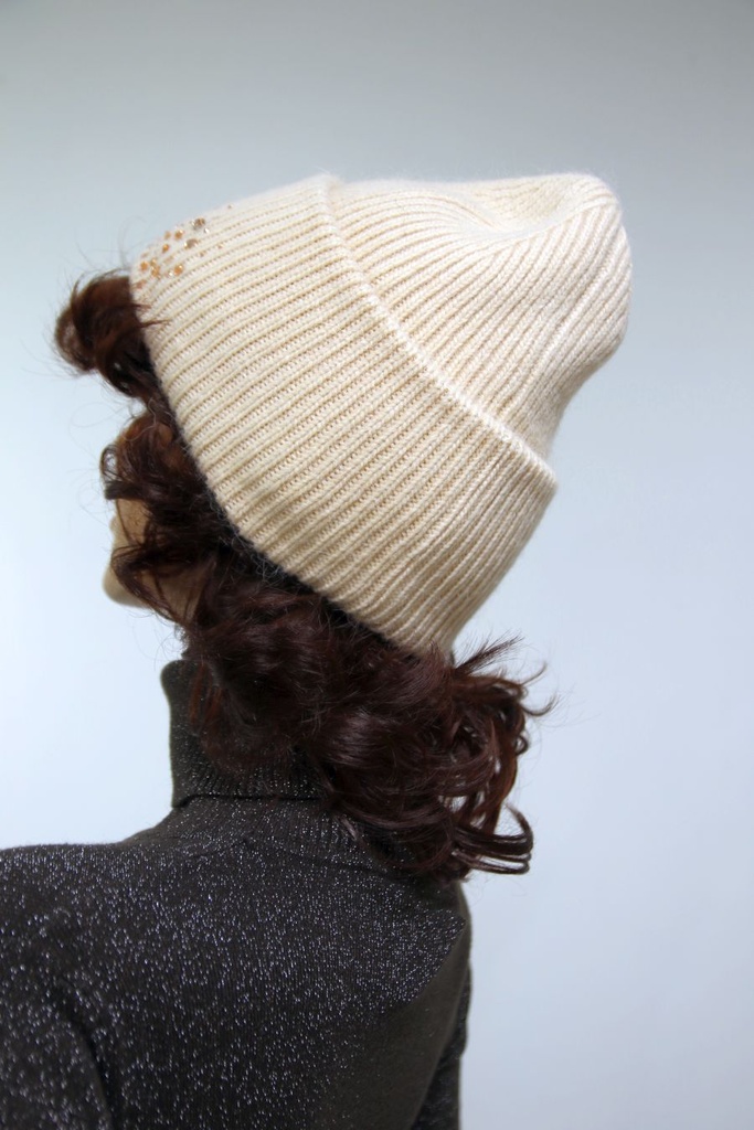 Livine medium geribd met geslepen sierstenen