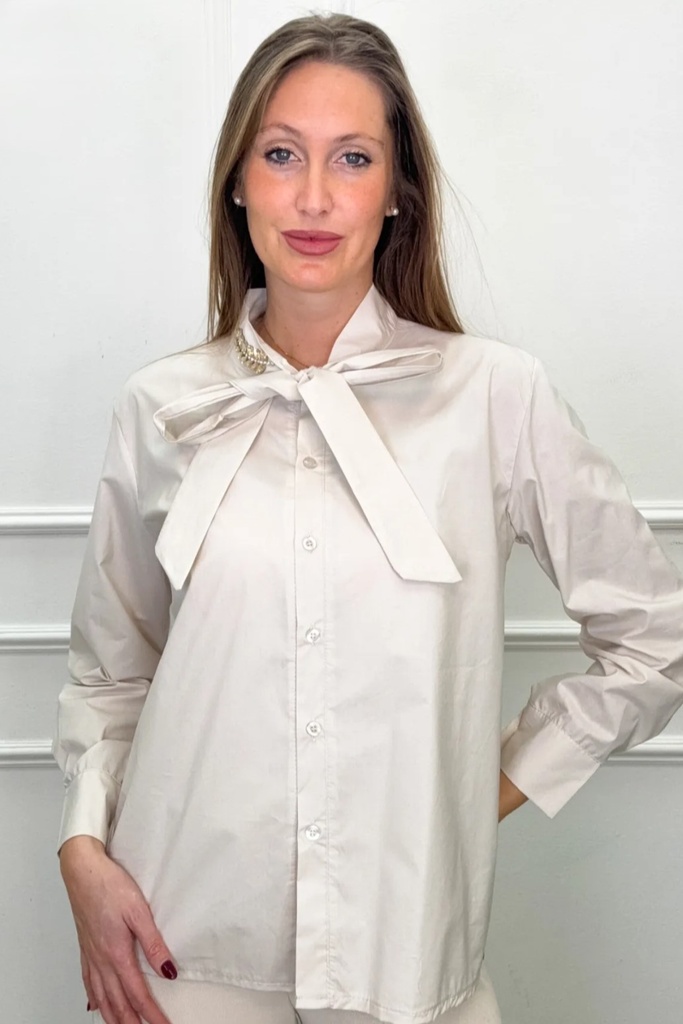 Blouse Oliwia nm100 opstaande kraag lavalière 