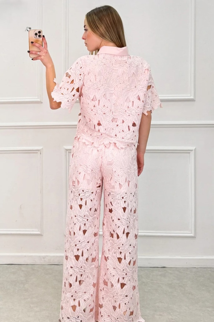 Blouse en flarebroek Othman gehaakt blouse met wijde broek