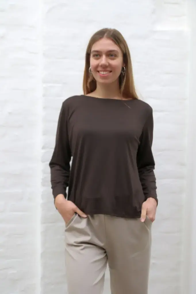 T-shirt Rixt nm20 boothals viscose jersey