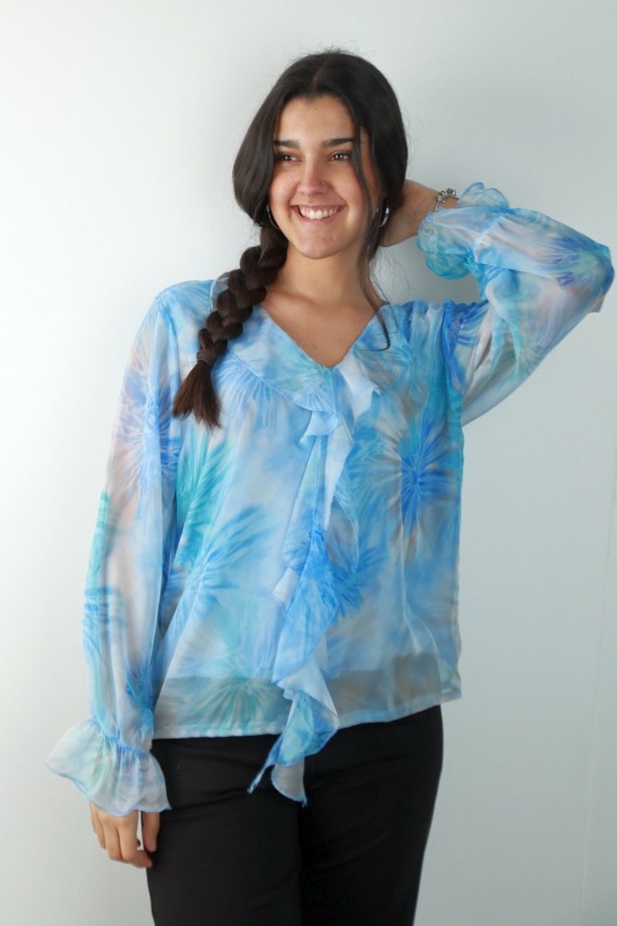 Gevoerde blouse Rida met volantkraag en trompetmouw nm47