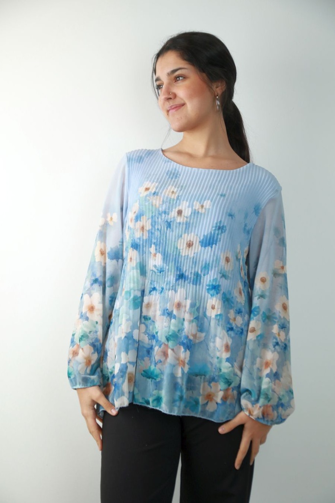 Plissé bloemenblouse Raven met gepofte manchet nm47