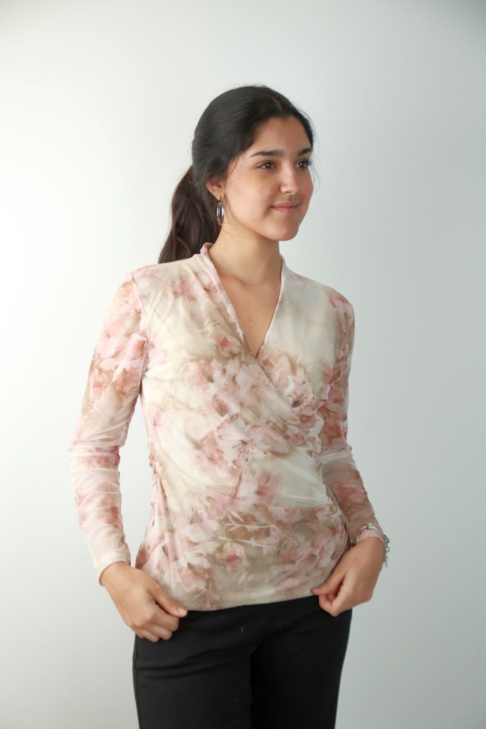 T-shirt Ronan in netstof met overslag v-hals en bloemenprint nm47