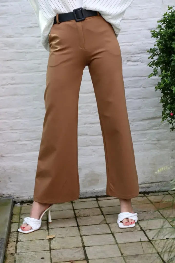 Odilia nm65 punto Milano hoge taille eco leren riem wijde pijp