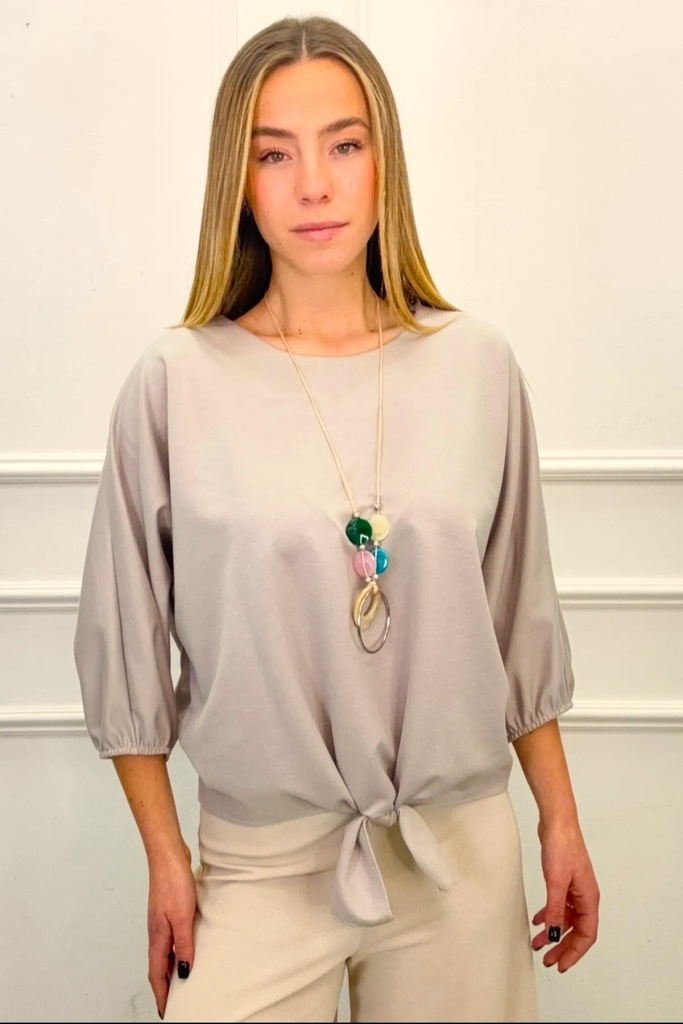 Shirt Reva met 3/4e mouw, ketting en tailleknoop nm40