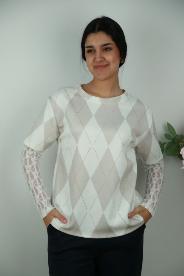 Geruite pull Richelle met kanten mouwen nm95