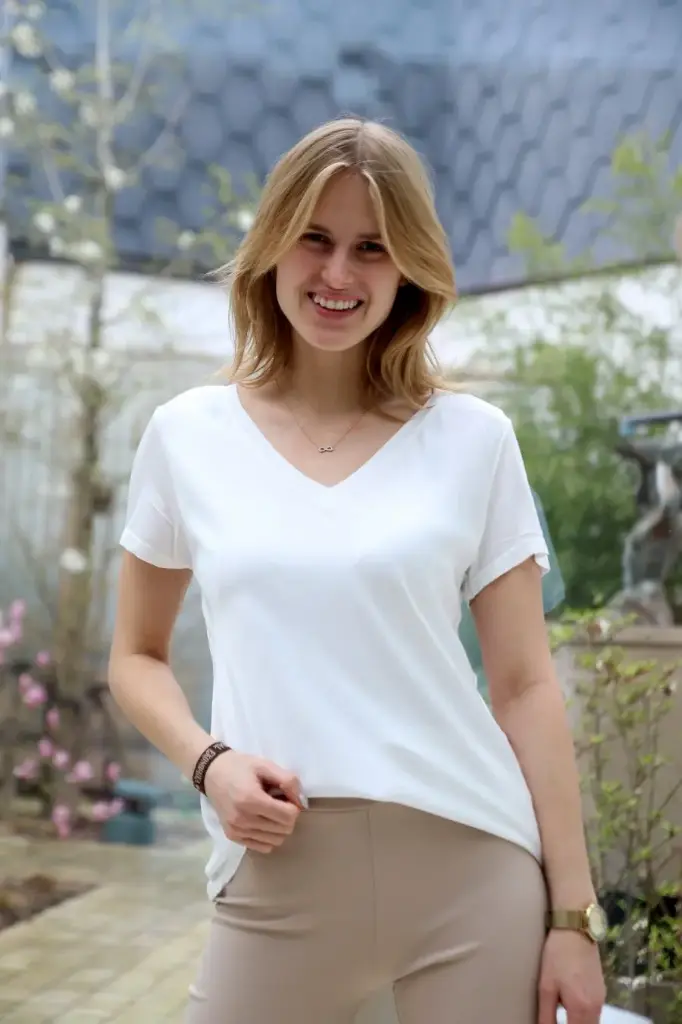 Krijn nm95 front satijn V-hals rug viscose 