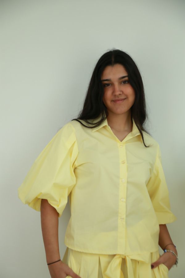 Blouse Nike nm100 pofmouw polokraag doorgeknoopt