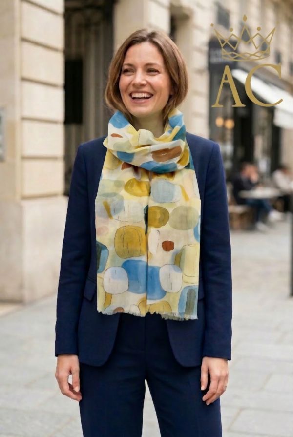 Nani nm100 scarf bulbs with gilded border