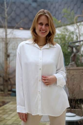 Silk blouse Kayra