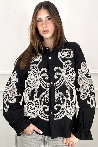 Blouse brodée Ksawery