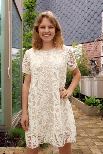 [10016534001] Robe à fleurs brodées Joos