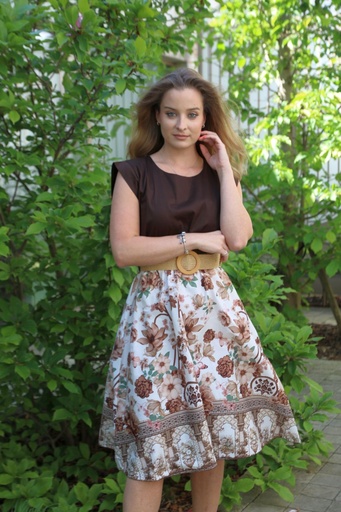 Robe Jumana up unie croisée col en V jupe cloche florale