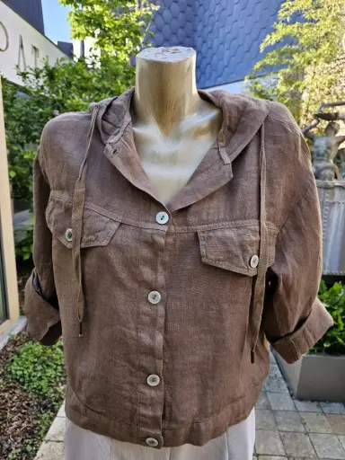 [10016903001] Linnen jacket Judi capuchon nacrÃ© knopen