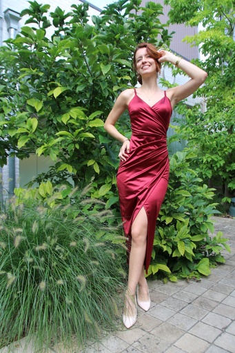 [10017159] Long dress Lena heavy satin 5 belly pleats left thigh and deep thigh slit