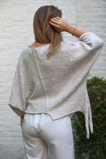 [10017434] Pul Leen nm26 midden kapnaad rechts gepunt en geknoopt 