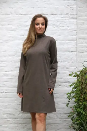 [200632] Jurk Lavay nm28 rolkraag viscose jersey recht patroon 