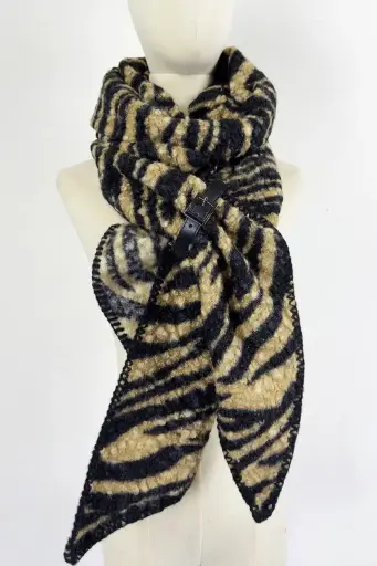 [200750] Sjaal Nicole nm100 bouclé tijgerprint