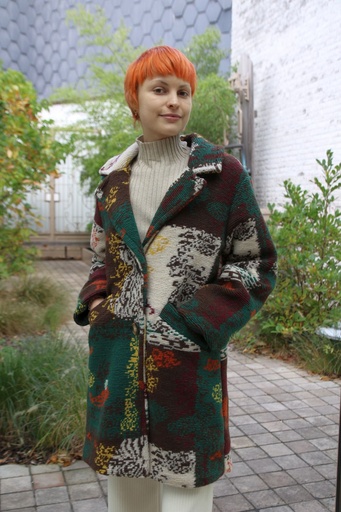 [200842] Mantel Nela nm100 baroque figuren reverskraag