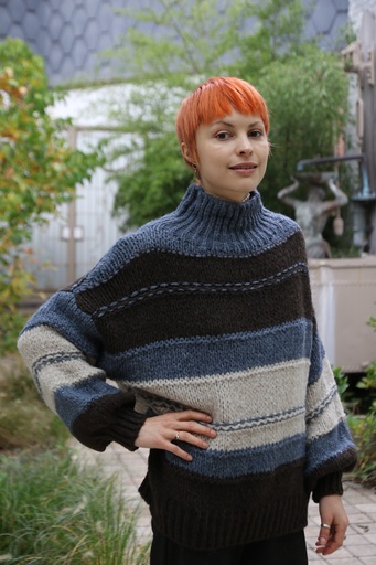 [200853] pull Nabil nm26 gestreept opstaande kraag 