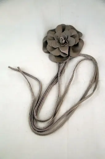 [200869] Centuur bloem Pip nm100 wikkelriem Italiaans kalfsleder