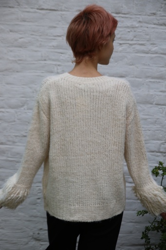 [200913] Trui Quentin ronde hals mouwen faux shearling afwerking 