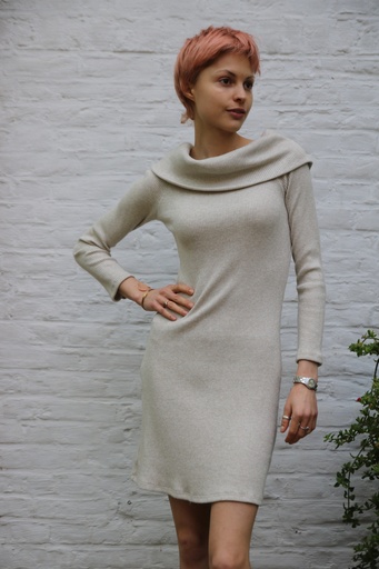 [200923] Tricot jurk Niklas nm40 off shoulder glitter 