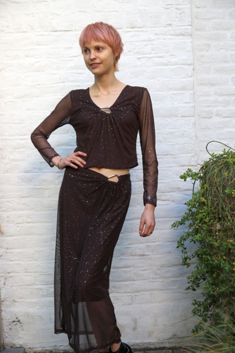 [200960] Rok  Leone nm48 gedrapeerd ovale ring studs op netstof