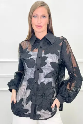 [201155] *Transparante blouse Rens grote geborduurde bloemen