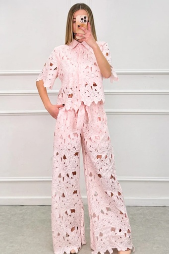 [201253] Blouse en flarebroek Othman gehaakt blouse met wijde pantalon