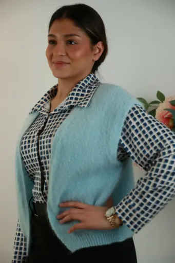 [201401] Cardigan Suus nm40 mohair open en mouwloos