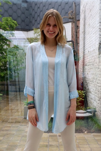 [201530] Manteau en soie Ofelia nm99 soie pailletée ourlet et poignet mi-long