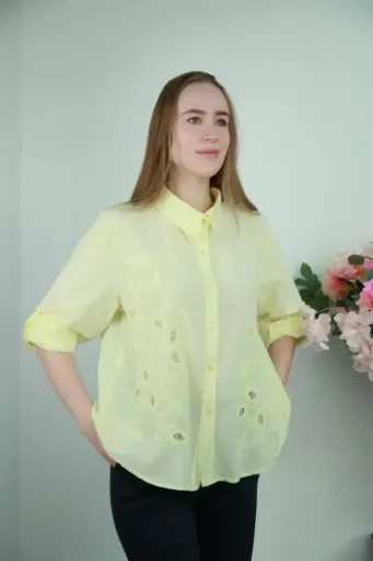 [201564] Blouse Nieve nm100 crocheted flowers with pearls