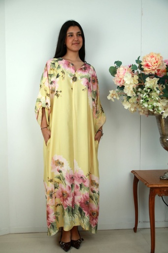 [201577] Maxi dress Sep nm100 floral pattern and decorative button.