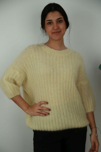 [201601] Pull Nan nm50 mohair 3/4th sleeve round neckline