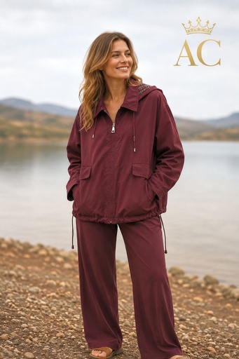 [202428] Vinz jacket with a hood, drawstring, flap pockets, side slits, and drawstring; checkered lining